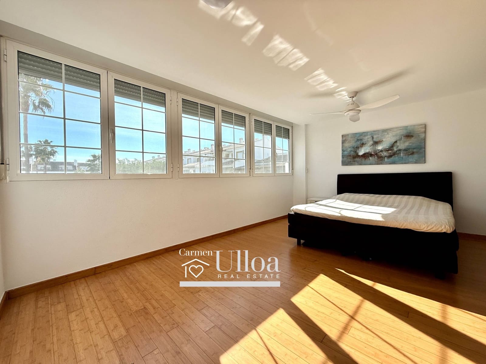 4 bedroom Terraced Villa for sale in Playa de San Juan with pool garage - € 540,000 (Ref: 9497571)