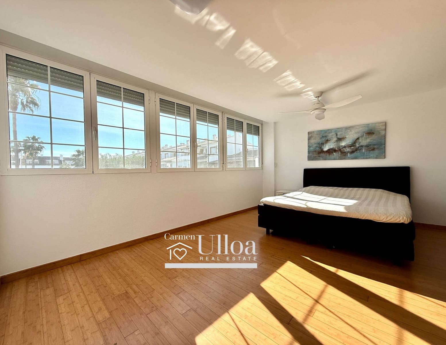 4 bedroom Terraced Villa for sale in Playa de San Juan with pool garage - € 540,000 (Ref: 9497571)