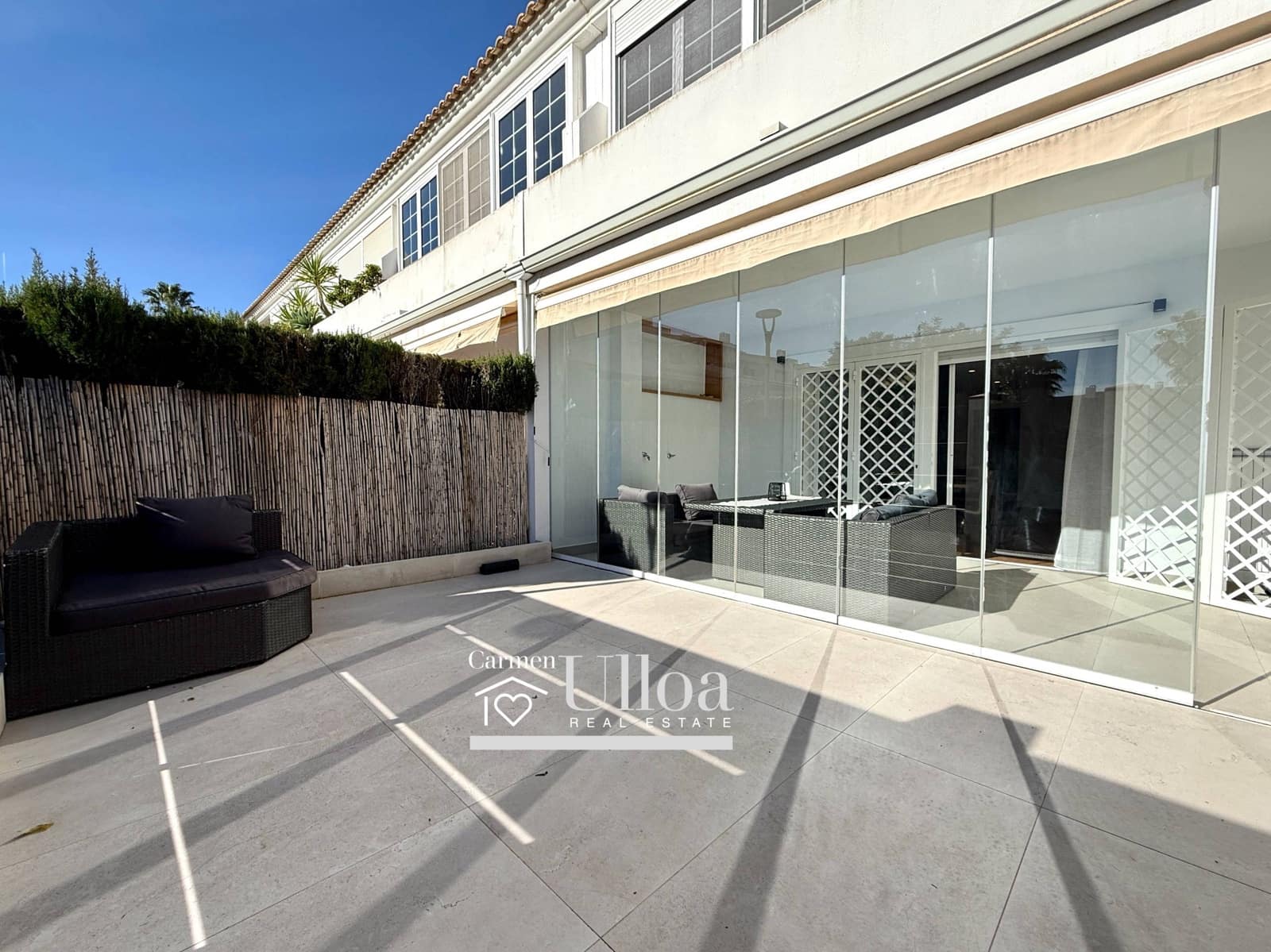 4 bedroom Terraced Villa for sale in Playa de San Juan with pool garage - € 540,000 (Ref: 9497571)