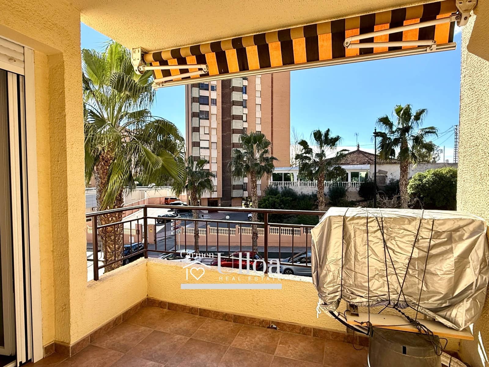 3 bedroom Apartment for sale in El Campello - € 259,000 (Ref: 9497572)