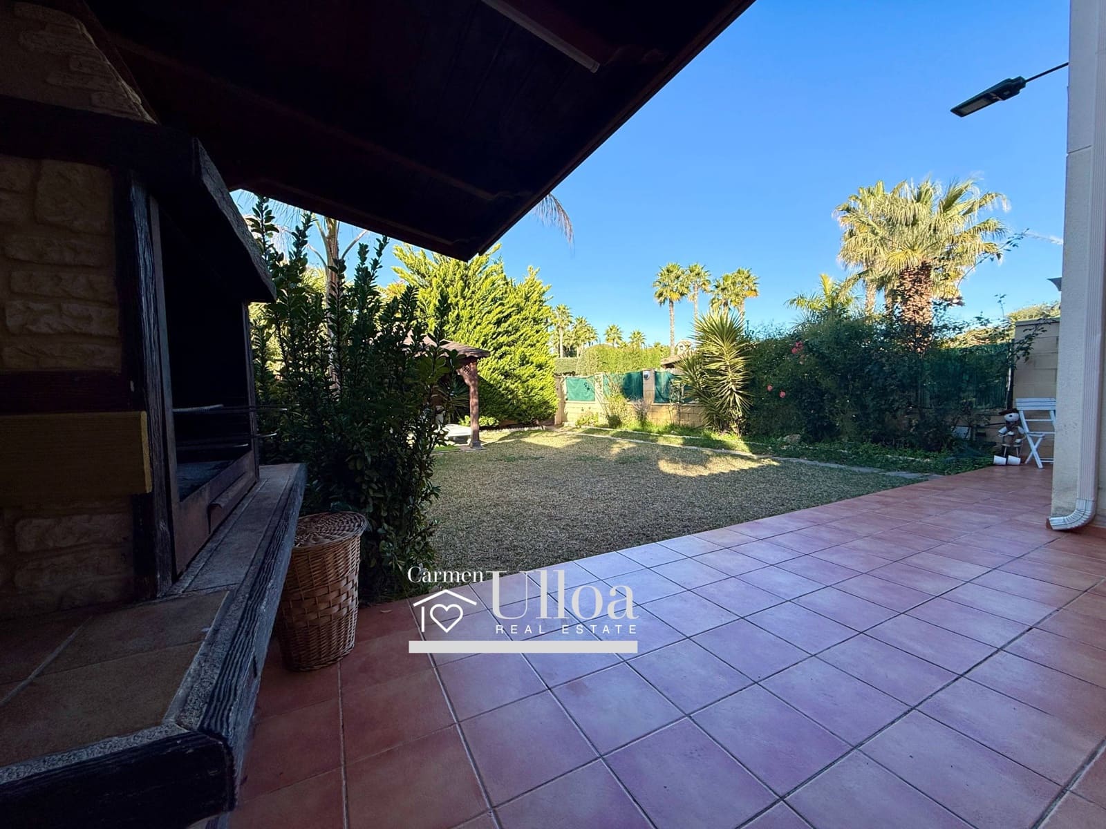 Adosado de 5 habitaciones en Muchamiel / Mutxamel en venta con piscina garaje - 559.999 € (Ref: 9504594)