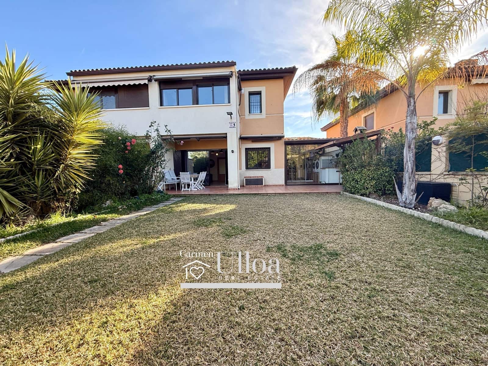 5 bedroom Terraced Villa for sale in Muchamiel / Mutxamel with pool garage - € 559,999 (Ref: 9504594)