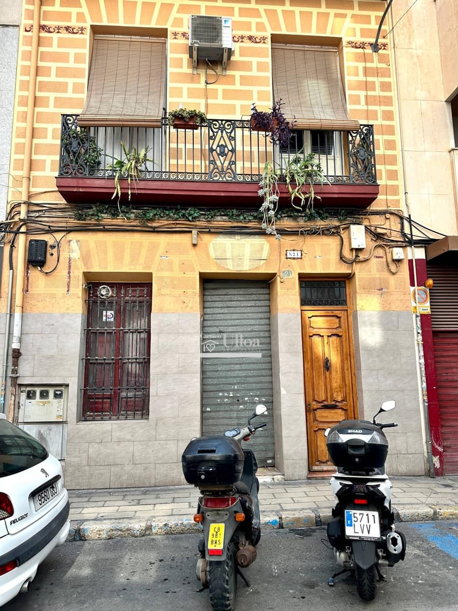 Gewerbe zu verkaufen in Alicante / Alacant Stadt - 154.639 € (Ref: 9543837)