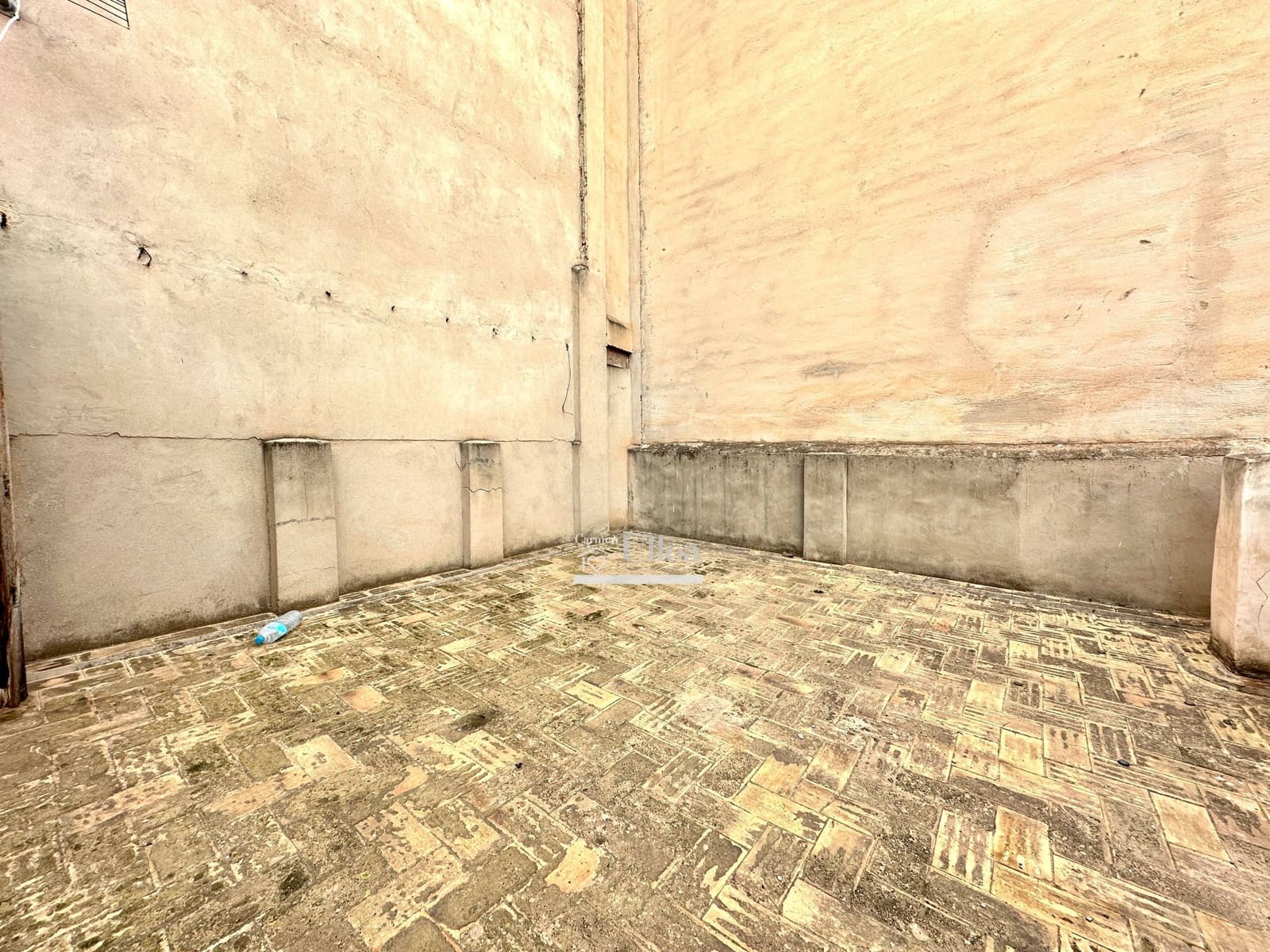 Gewerbe zu verkaufen in Alicante / Alacant Stadt - 154.639 € (Ref: 9543837)