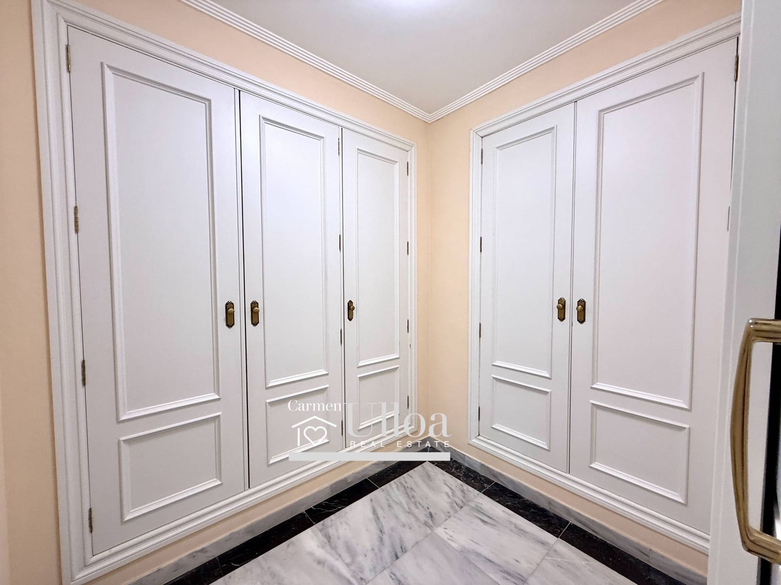 4 sypialnia Apartament na sprzedaż w Miasto Alicante / Alacant z garażem - 1 400 000 € (Ref: 9599695)