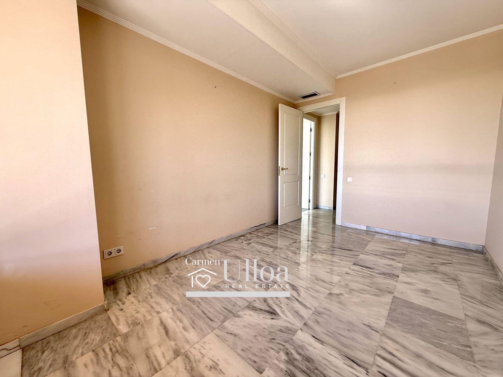 4 sypialnia Apartament na sprzedaż w Miasto Alicante / Alacant z garażem - 1 400 000 € (Ref: 9599695)