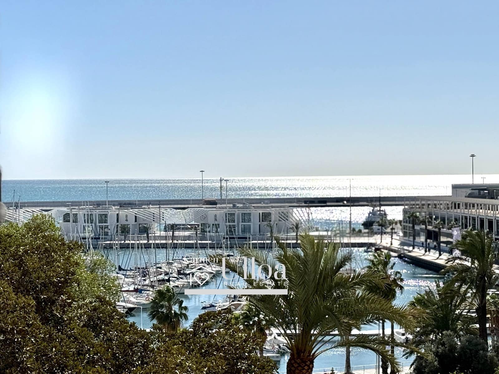 4 bedroom Apartment for sale in Alicante / Alacant city with garage - € 1,400,000 (Ref: 9599695)