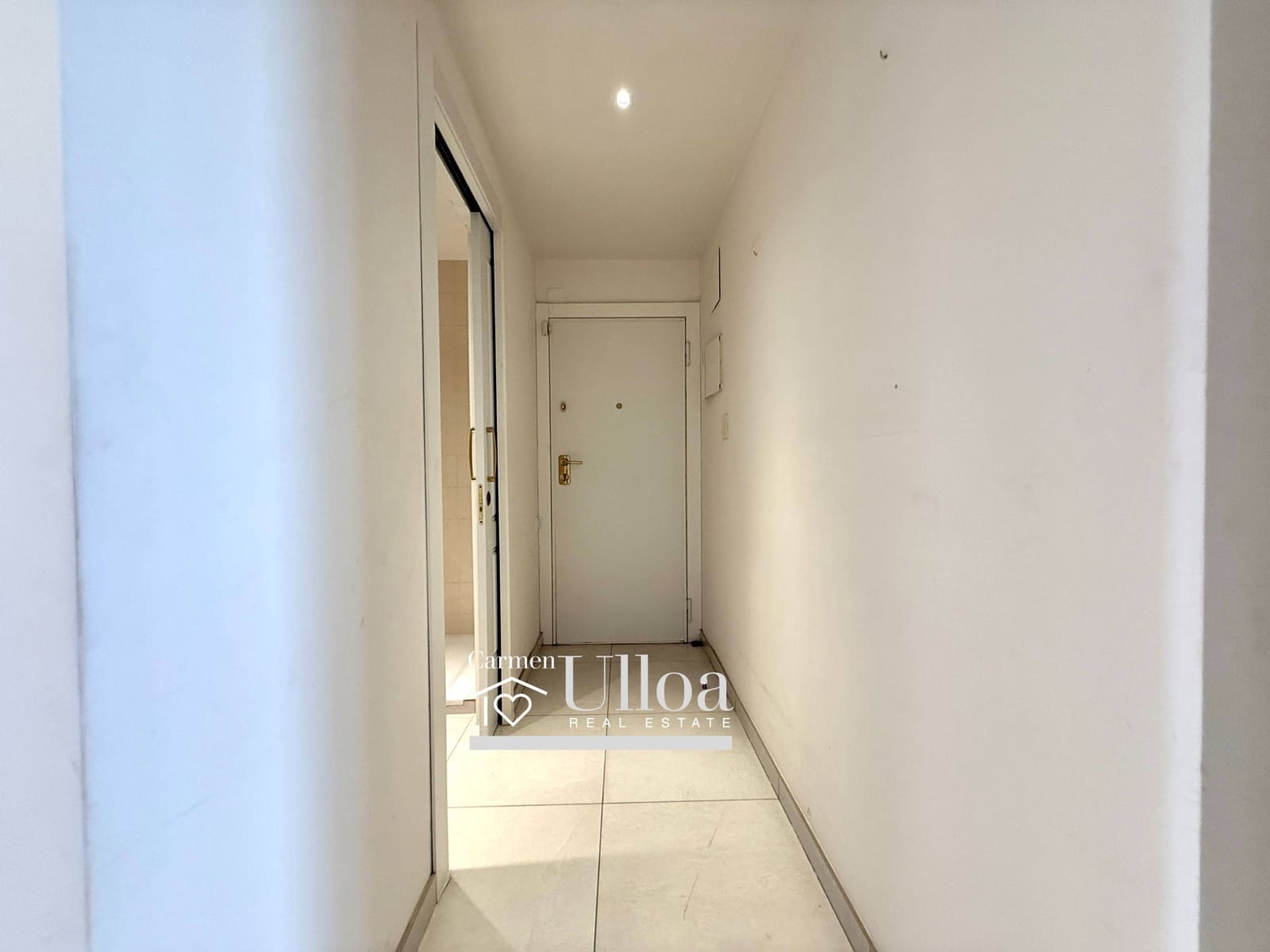 4 bedroom Apartment for sale in Alicante / Alacant city with garage - € 1,400,000 (Ref: 9599695)