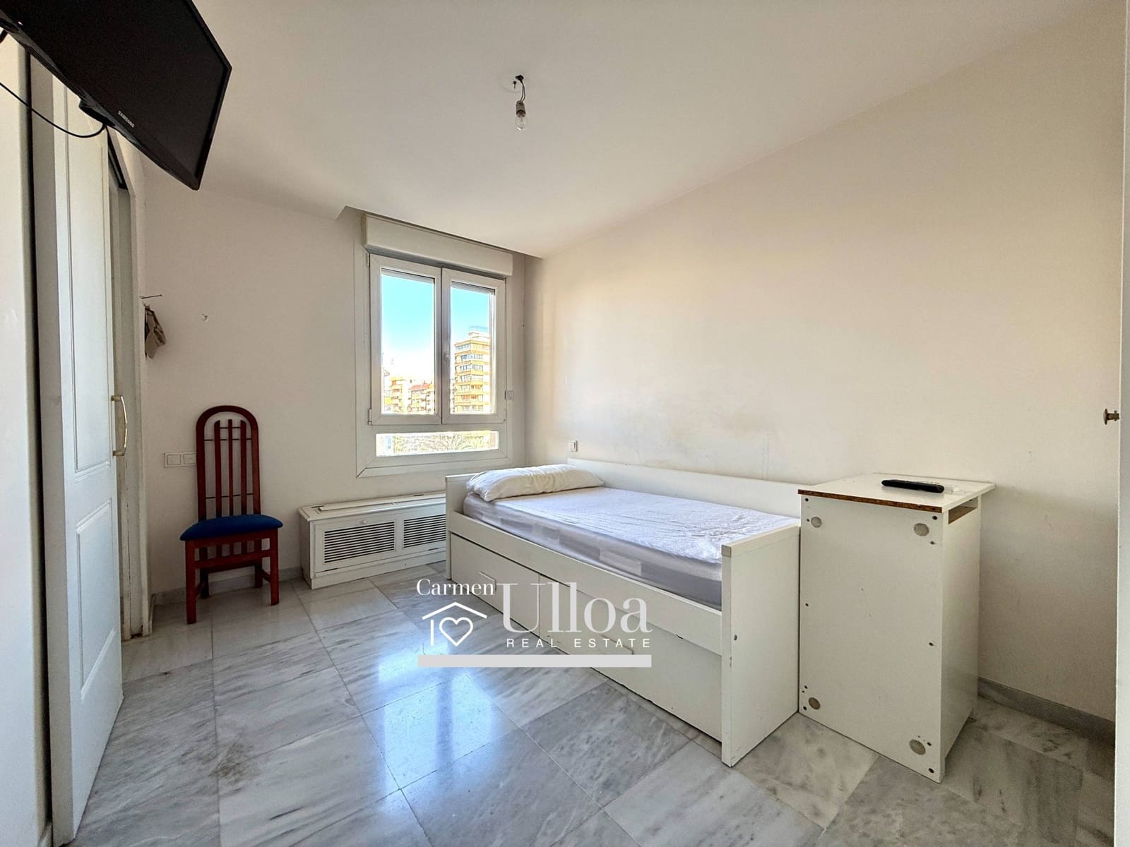 4 bedroom Apartment for sale in Alicante / Alacant city with garage - € 1,400,000 (Ref: 9599695)