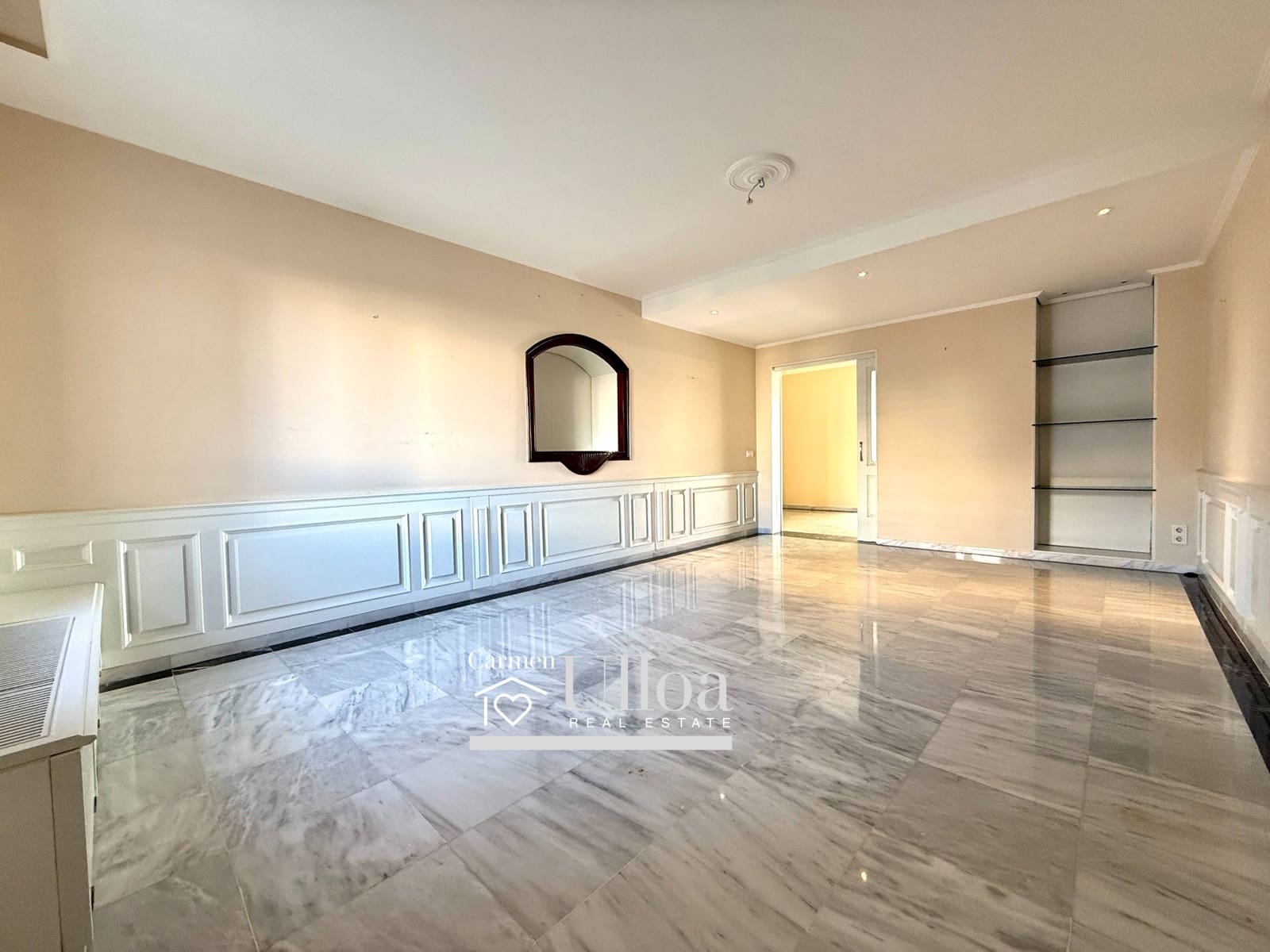 4 bedroom Apartment for sale in Alicante / Alacant city with garage - € 1,400,000 (Ref: 9599695)