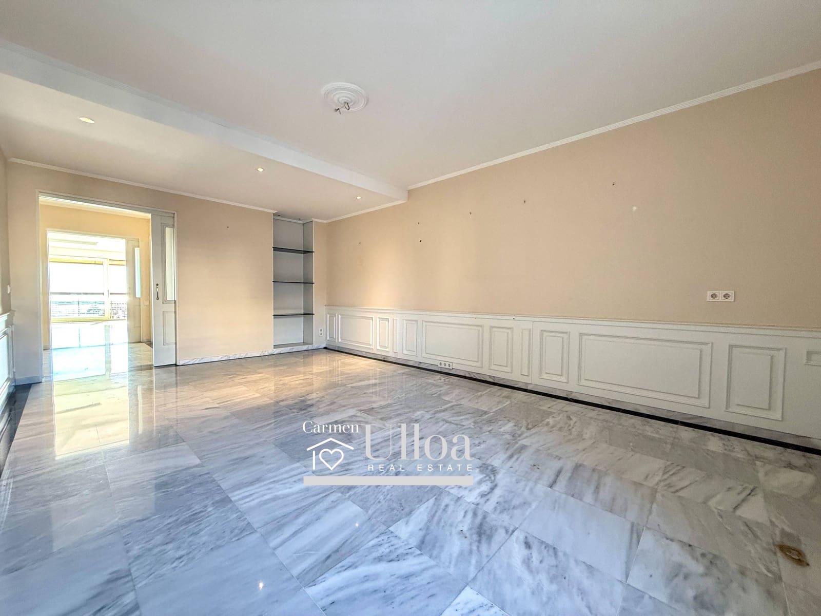 4 bedroom Apartment for sale in Alicante / Alacant city with garage - € 1,400,000 (Ref: 9599695)