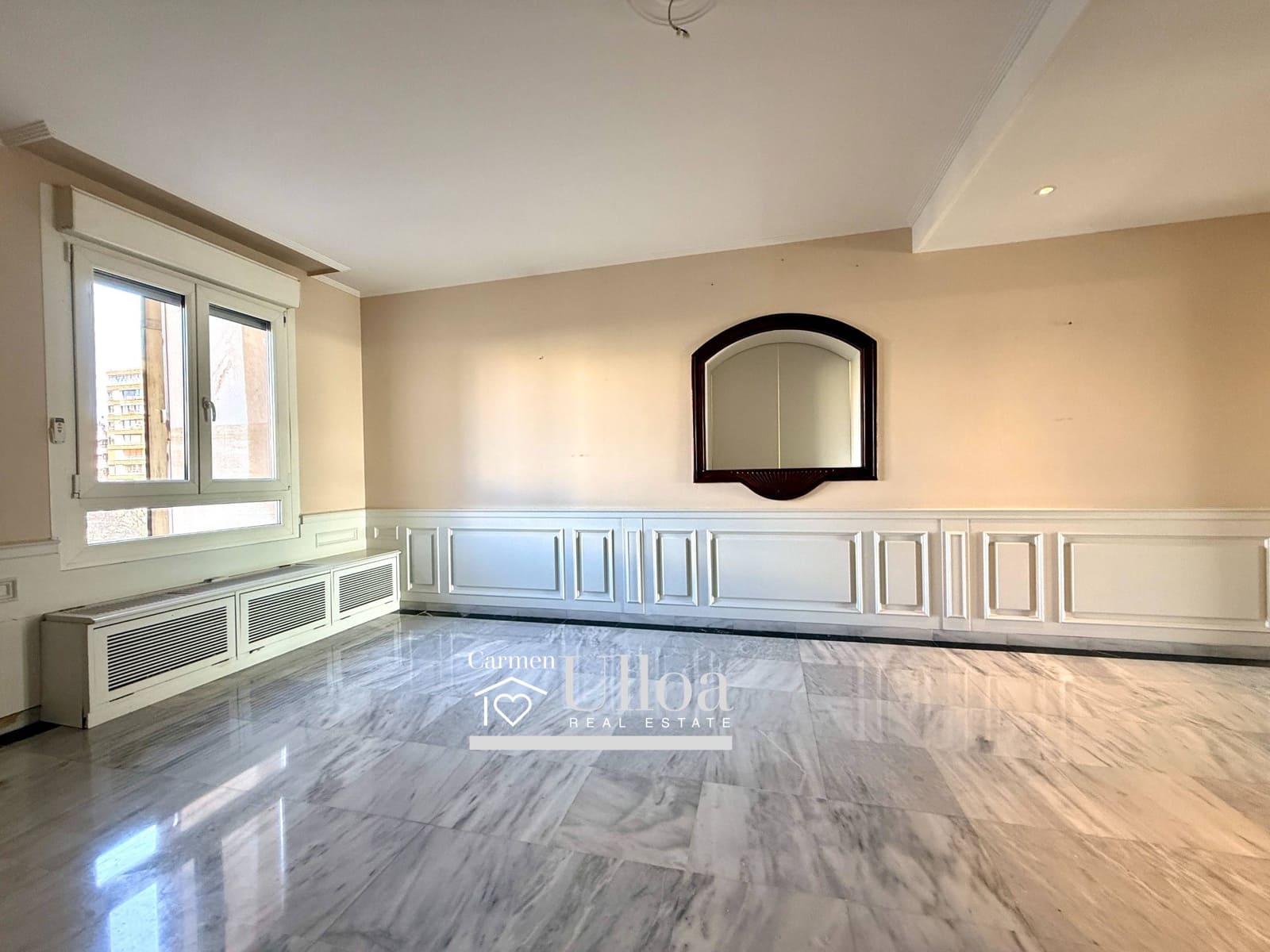 4 bedroom Apartment for sale in Alicante / Alacant city with garage - € 1,400,000 (Ref: 9599695)