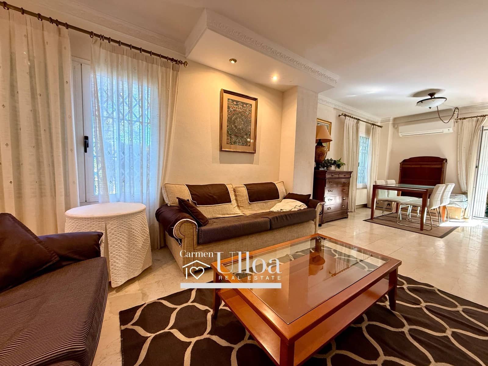 5 bedroom Villa for sale in Playa de San Juan with pool garage - € 990,000 (Ref: 9625917)