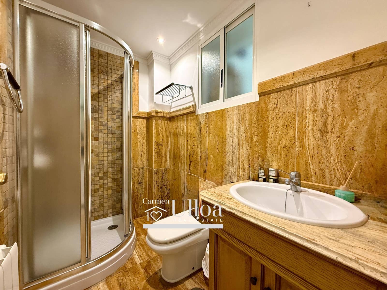 5 bedroom Villa for sale in Playa de San Juan with pool garage - € 990,000 (Ref: 9625917)