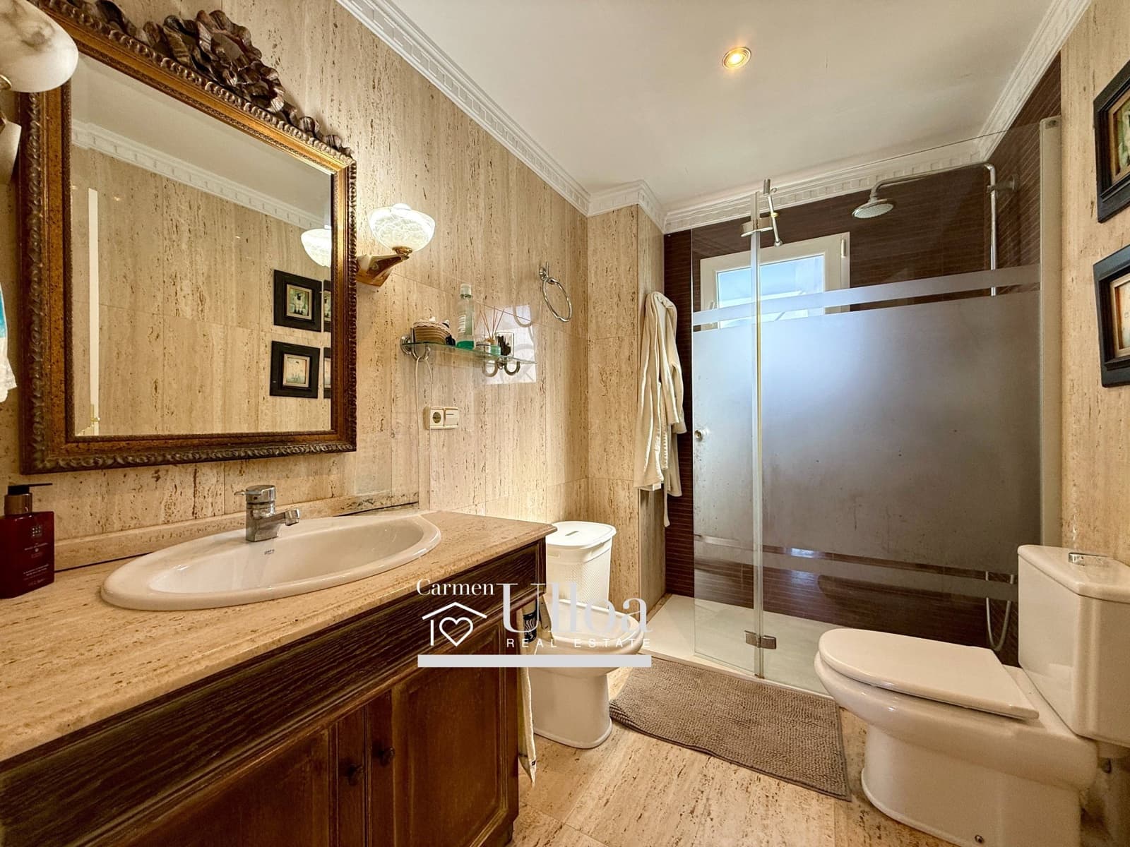 5 bedroom Villa for sale in Playa de San Juan with pool garage - € 990,000 (Ref: 9625917)