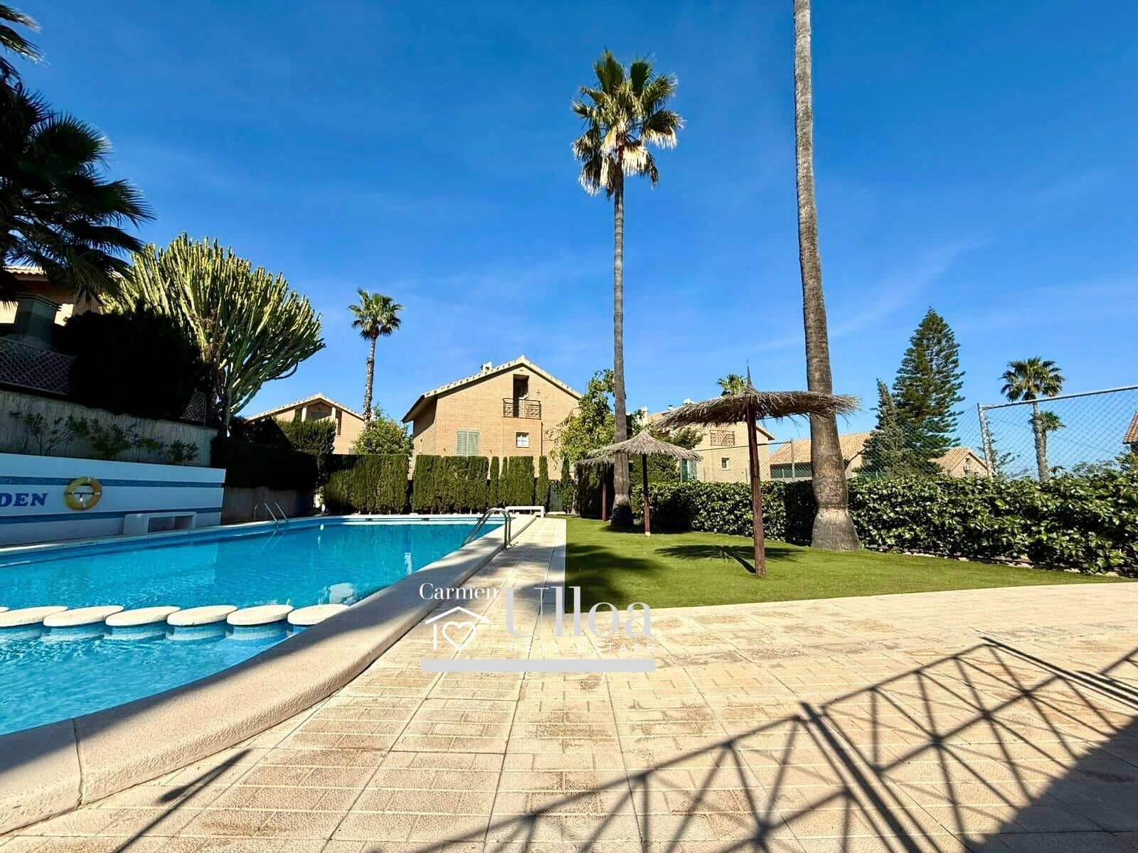5 bedroom Villa for sale in Playa de San Juan with pool garage - € 990,000 (Ref: 9625917)