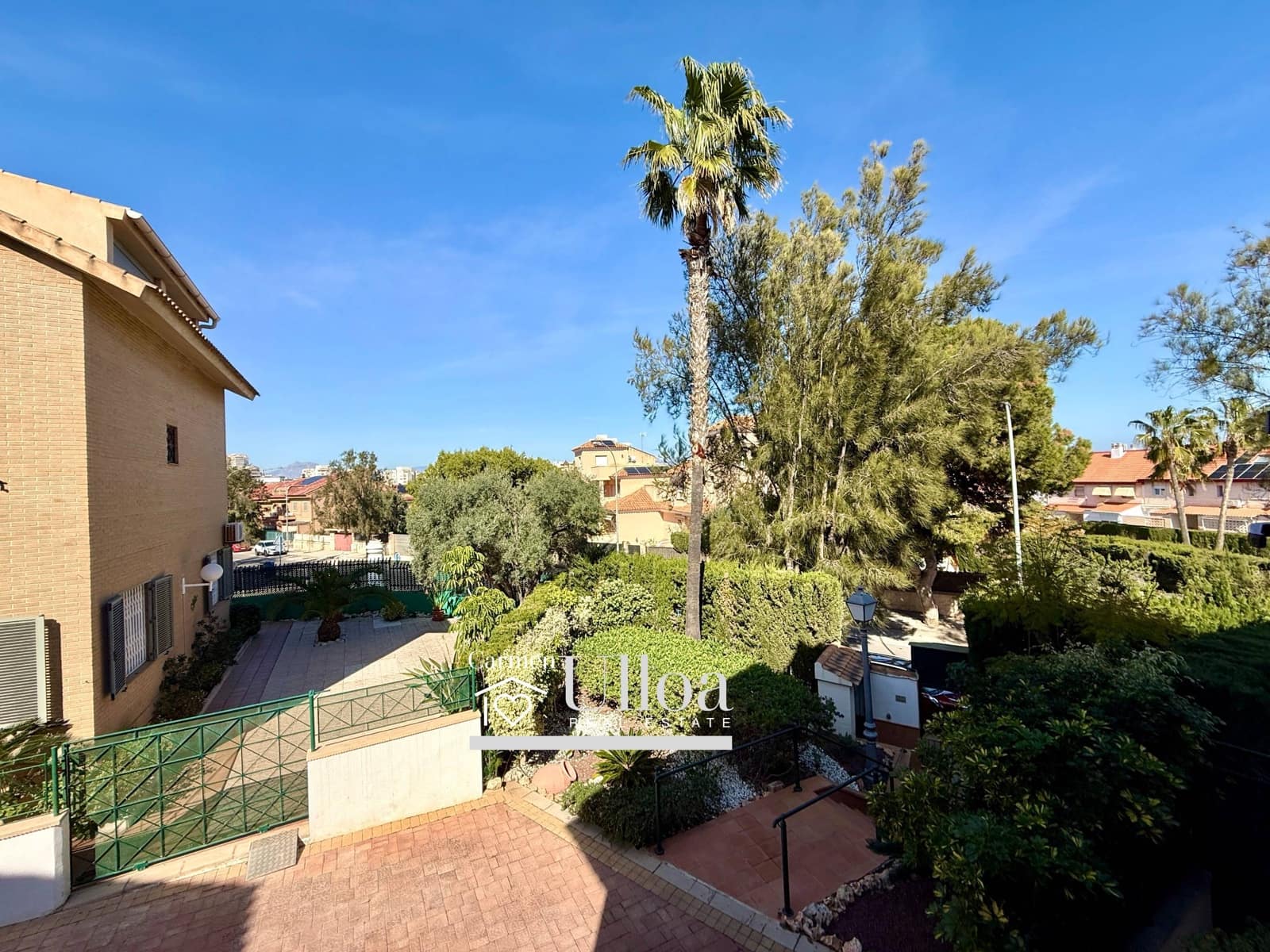 5 bedroom Villa for sale in Playa de San Juan with pool garage - € 990,000 (Ref: 9625917)