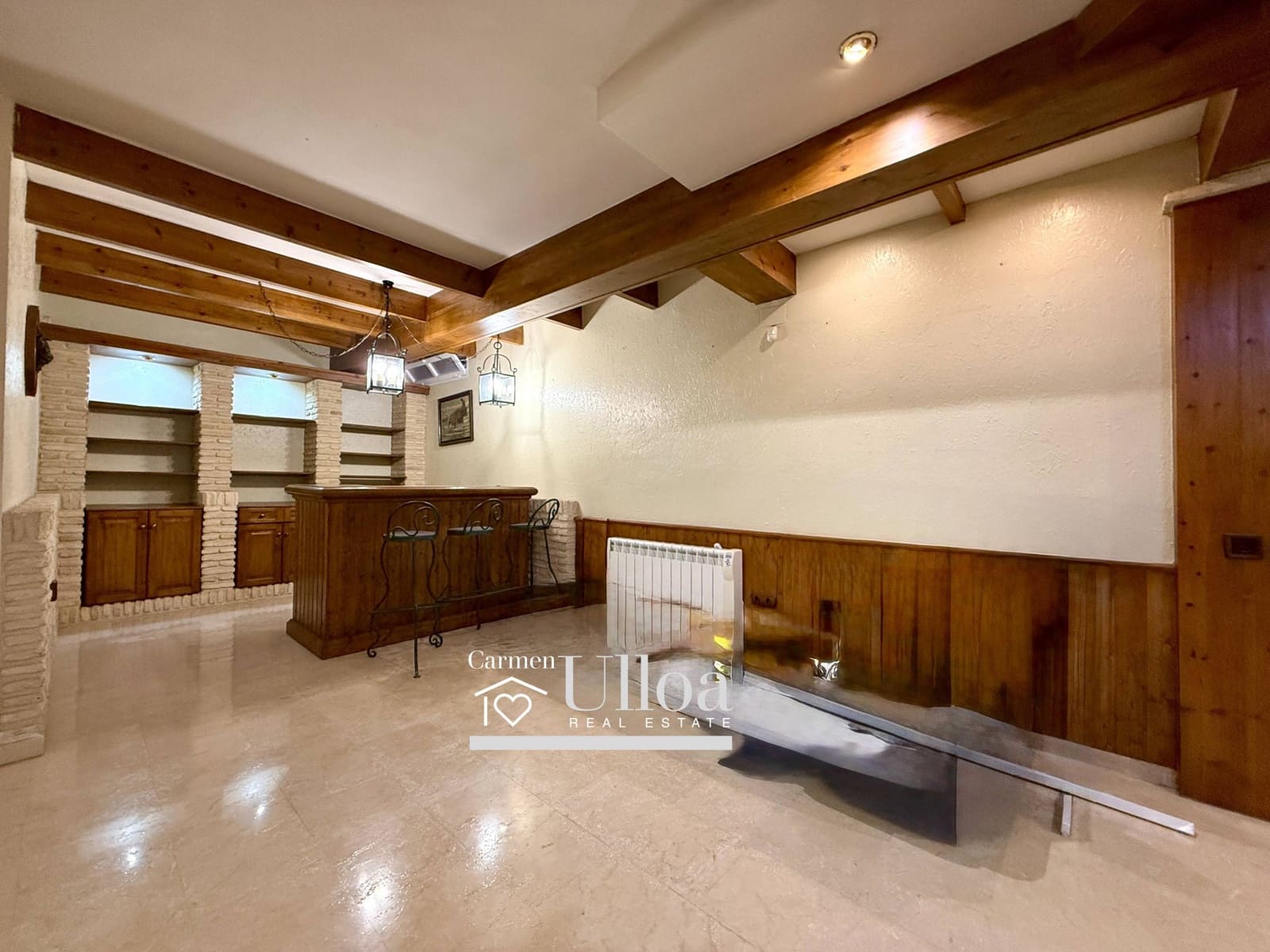 5 bedroom Villa for sale in Playa de San Juan with pool garage - € 990,000 (Ref: 9625917)