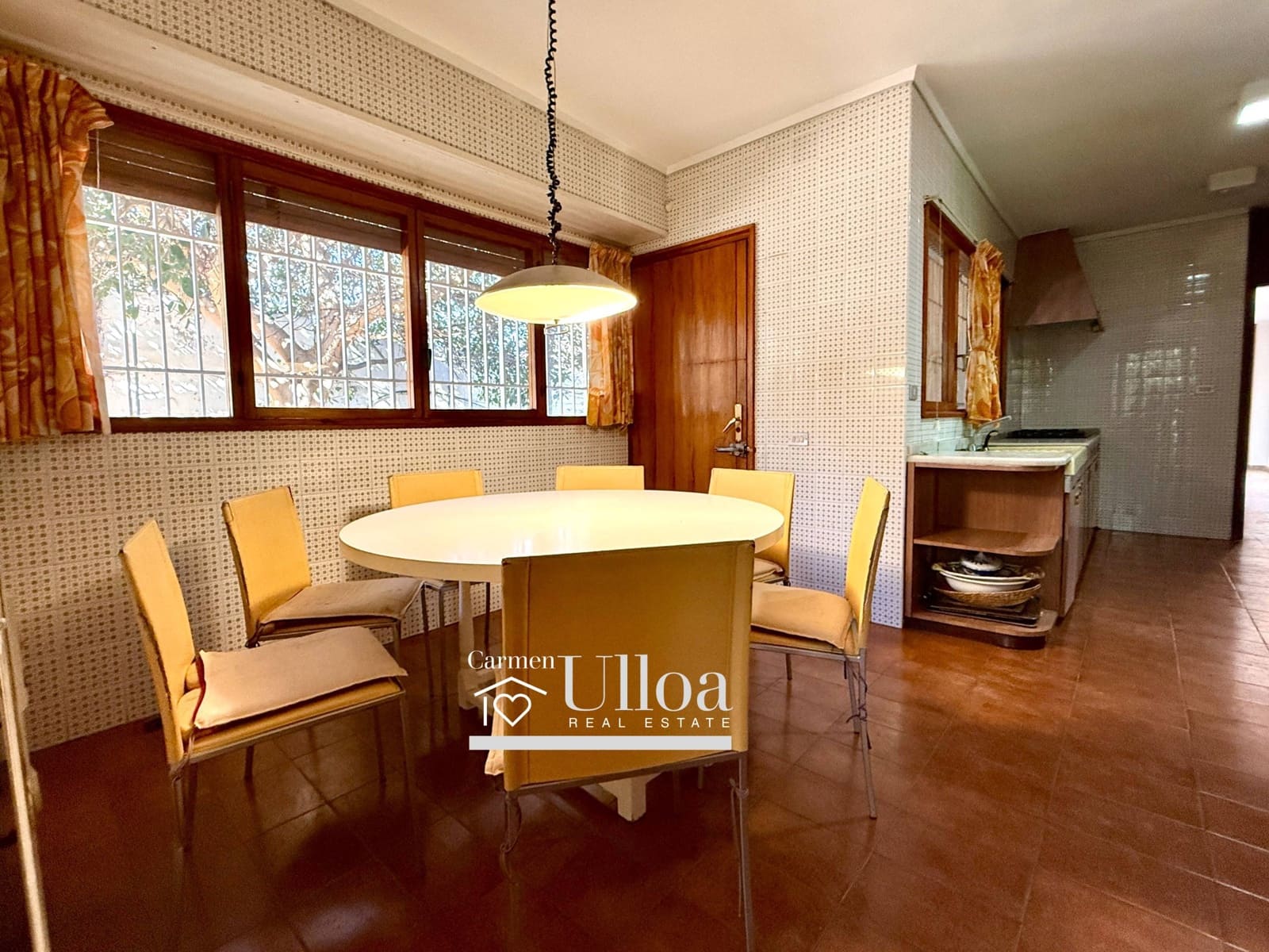 7 soverom Villa til salgs i Alicante by med svømmebasseng garasje - € 1 600 000 (Ref: 9637797)