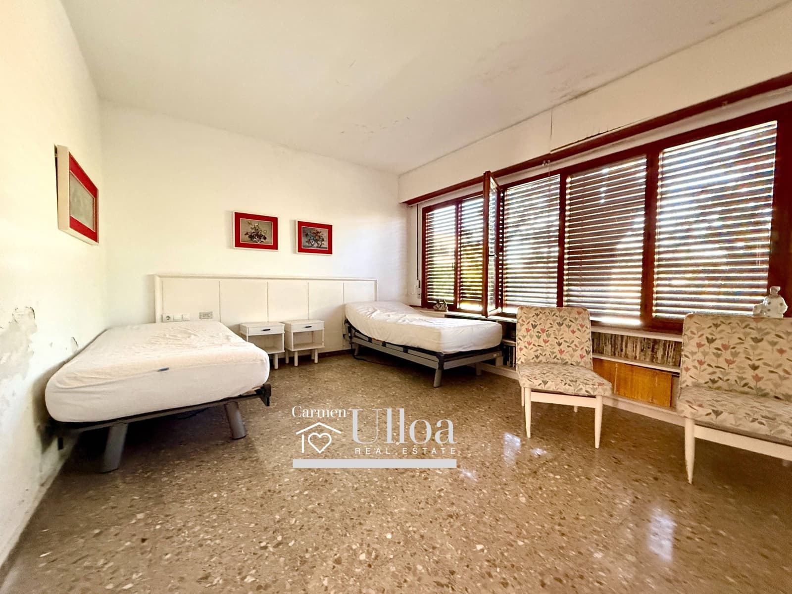 7 soverom Villa til salgs i Alicante by med svømmebasseng garasje - € 1 600 000 (Ref: 9637797)