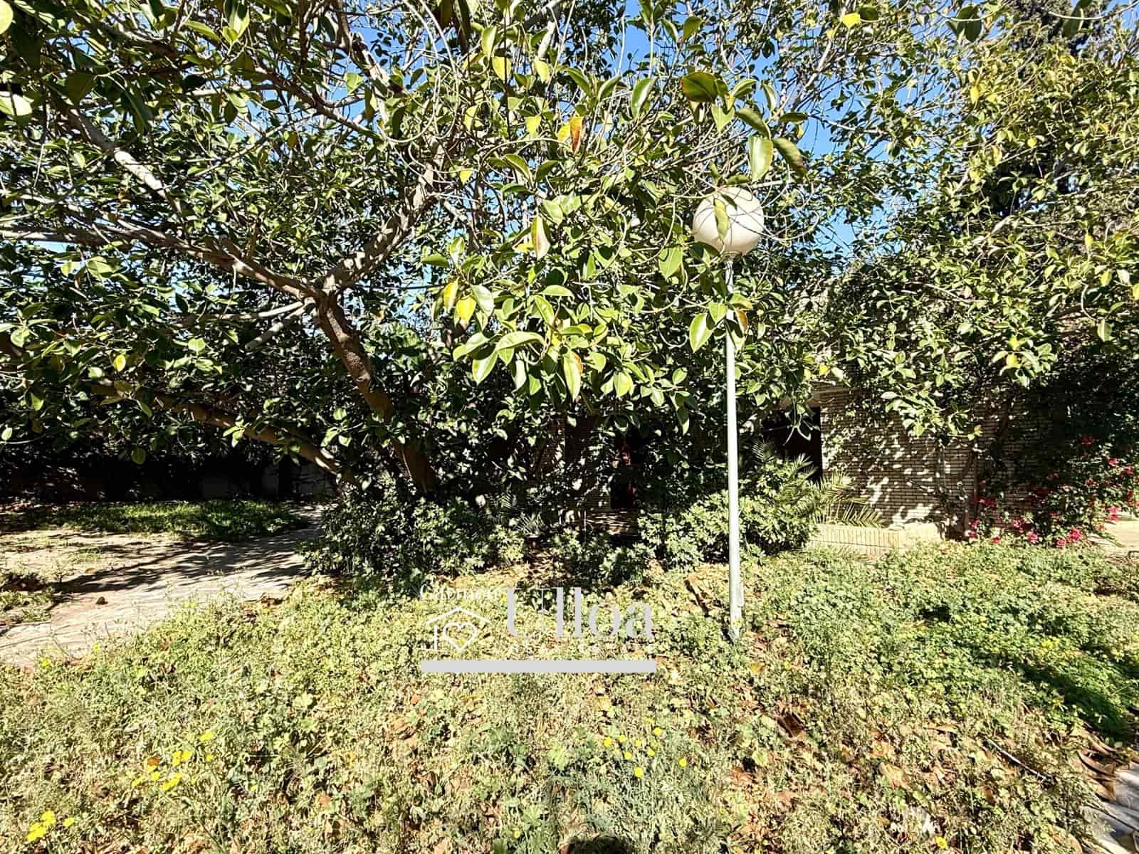 7 soverom Villa til salgs i Alicante by med svømmebasseng garasje - € 1 600 000 (Ref: 9637797)