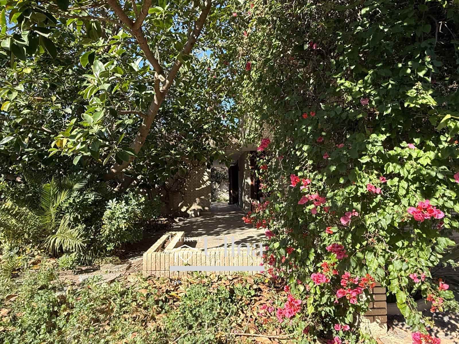 7 soverom Villa til salgs i Alicante by med svømmebasseng garasje - € 1 600 000 (Ref: 9637797)