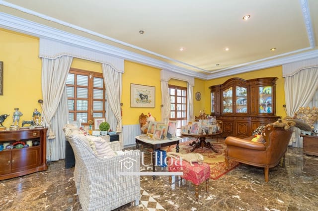 6 Zimmer Villa zu verkaufen in San Vicente / Sant Vicent del Raspeig mit Pool Garage - 1.100.000 € (Ref: 9645259)