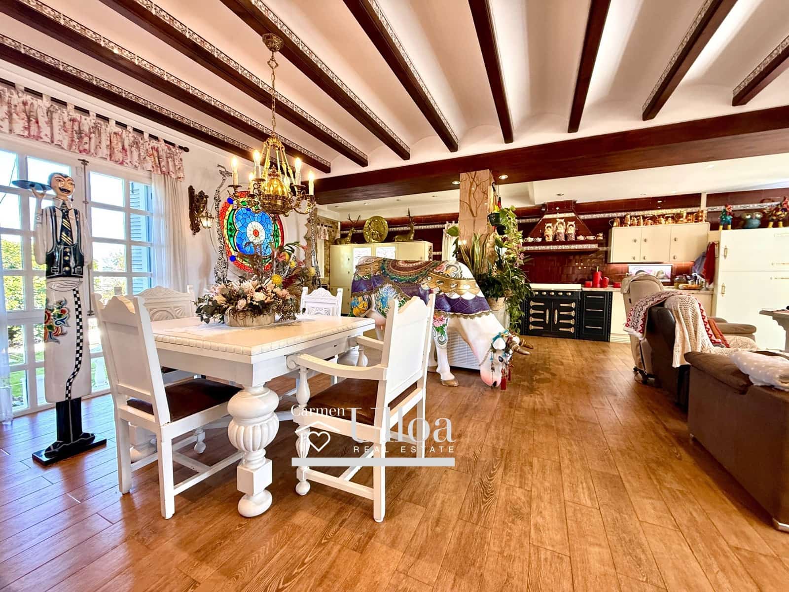 6 soverom Villa til salgs i San Vicente / Sant Vicent del Raspeig med svømmebasseng garasje - € 1 100 000 (Ref: 9645259)