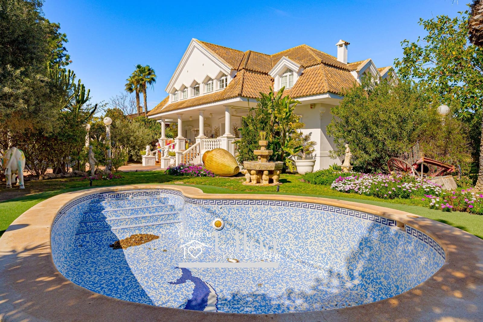 6 soverom Villa til salgs i San Vicente / Sant Vicent del Raspeig med svømmebasseng garasje - € 1 100 000 (Ref: 9645259)