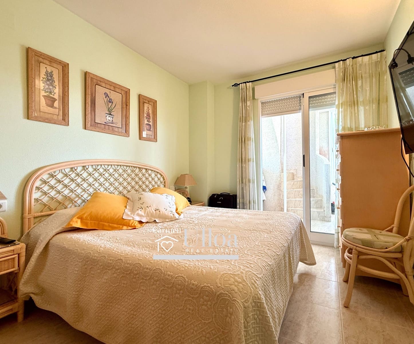 3 bedroom Apartment for sale in Playa de San Juan with pool garage - € 539,000 (Ref: 9729365)