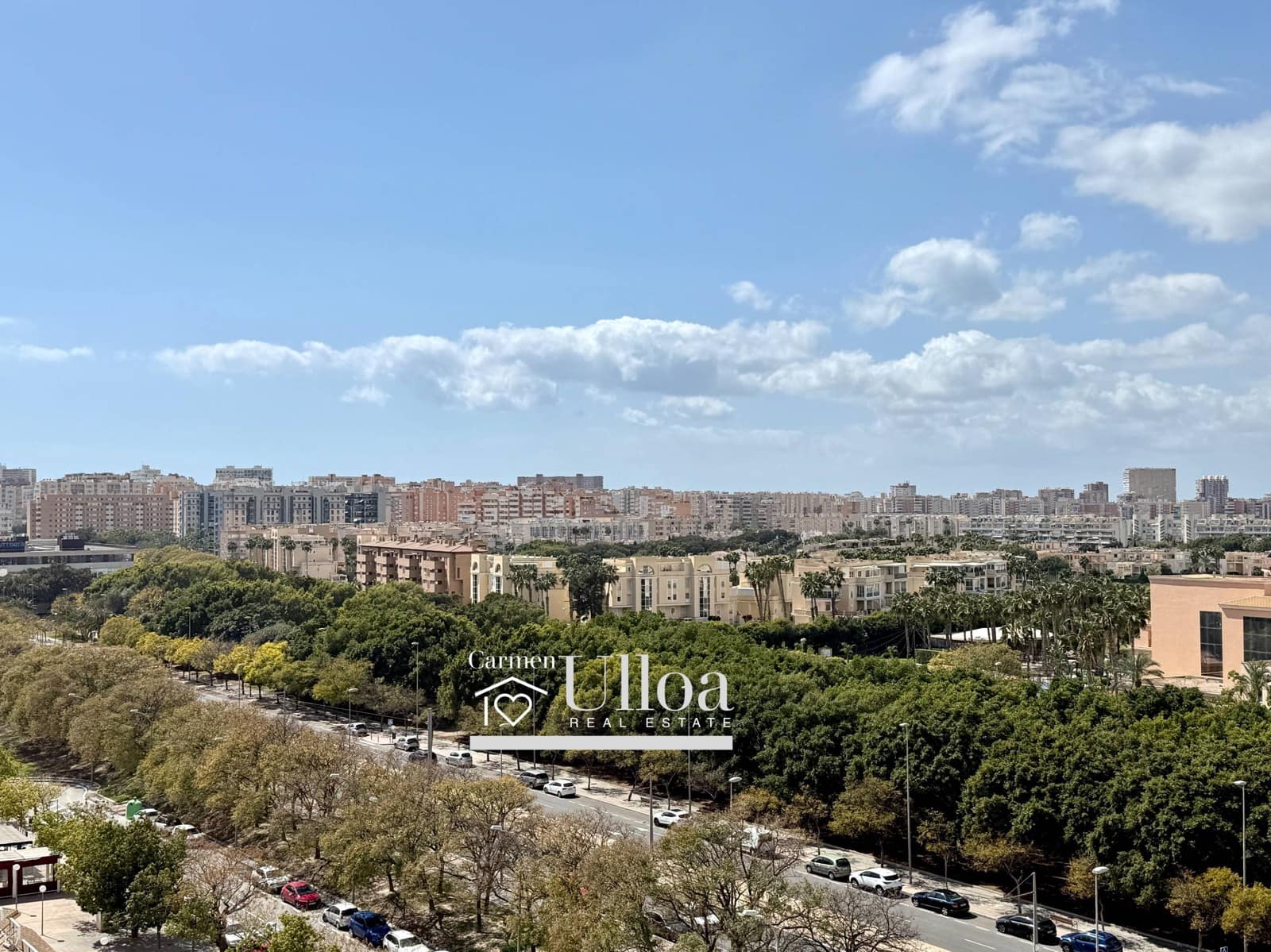 3 bedroom Apartment for sale in Playa de San Juan with pool garage - € 539,000 (Ref: 9729365)