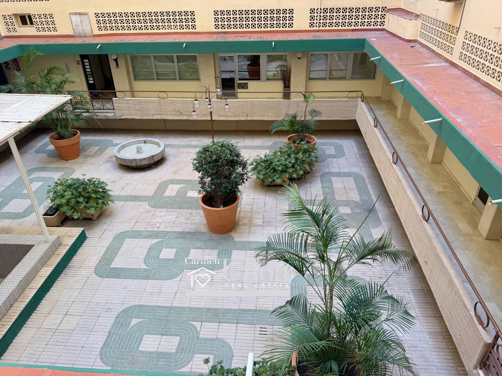 3 bedroom Flat for sale in Alicante / Alacant city - € 380,000 (Ref: 9732424)