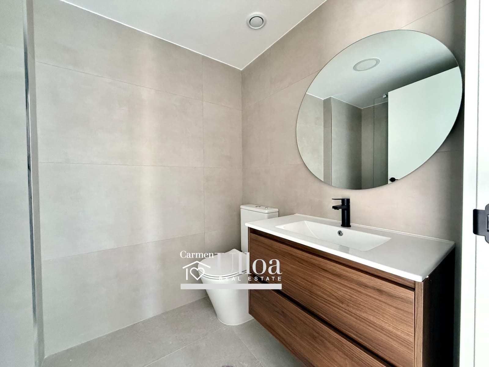 2 bedroom Apartment for sale in Muchamiel / Mutxamel with pool - € 234,000 (Ref: 9748182)