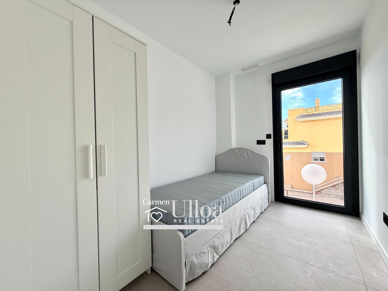 2 bedroom Apartment for sale in Muchamiel / Mutxamel with pool - € 234,000 (Ref: 9748182)