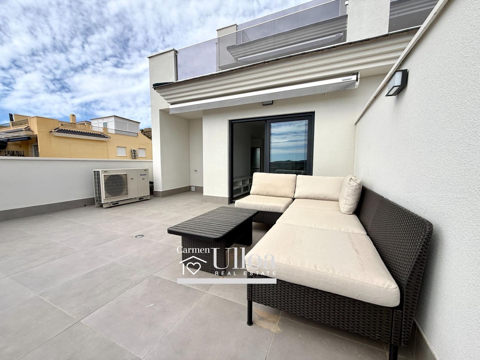 2 bedroom Flat for sale in Muchamiel / Mutxamel with pool - € 234,000 (Ref: 9752277)