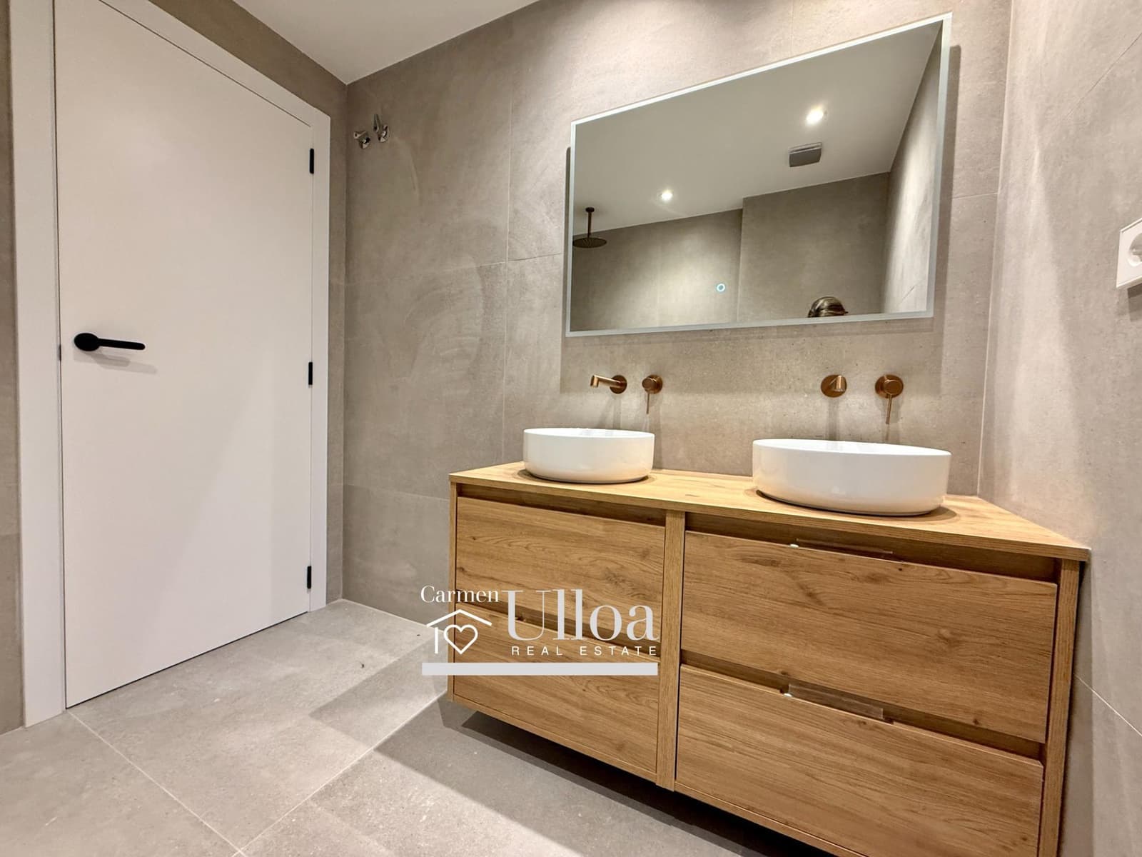 3 slaapkamer Flat te koop in Alicante stad - € 540.000 (Ref: 9812319)
