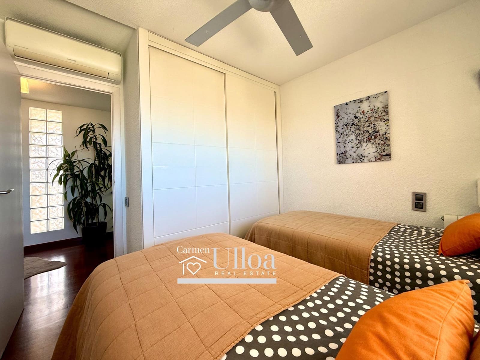 3 bedroom Penthouse for sale in Playa de San Juan with pool - € 649,000 (Ref: 9813373)