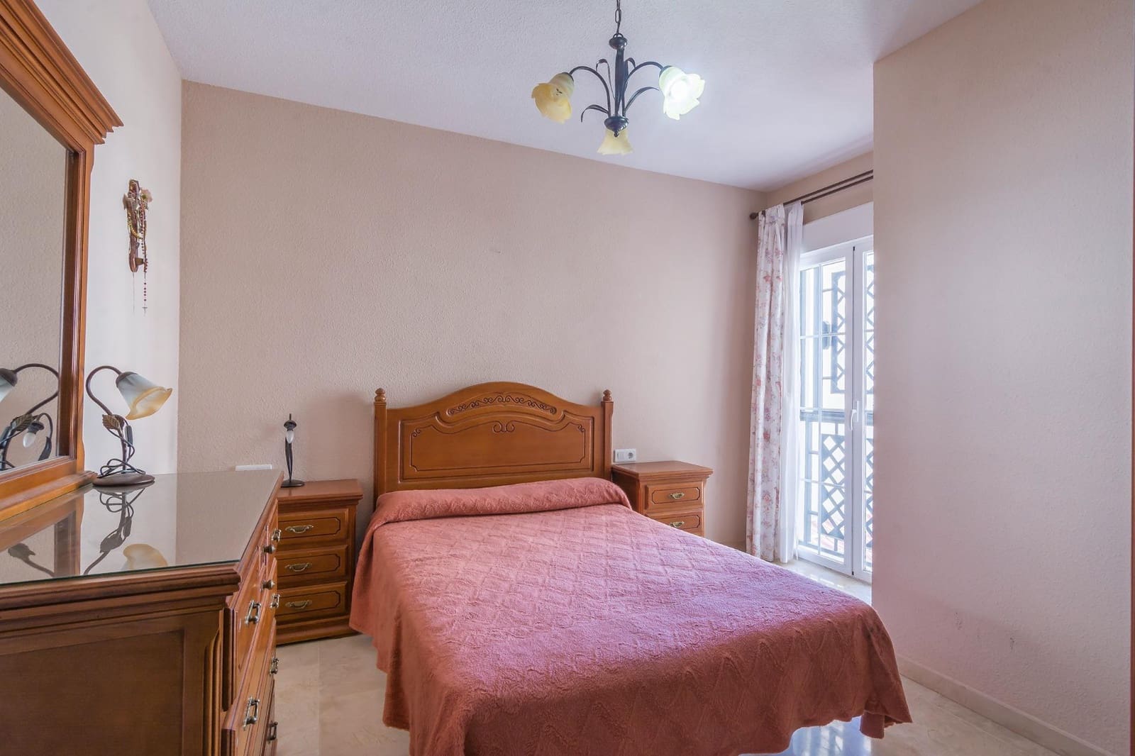 3 soveværelse Lejlighed til salg i Benalmadena med garage - € 369.900 (Ref: 10004243)