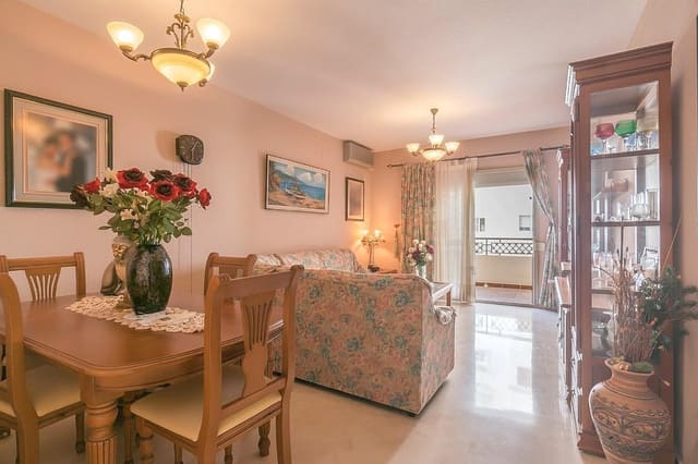 3 soveværelse Lejlighed til salg i Benalmádena med garage - € 369.900 (Ref: 10004243)