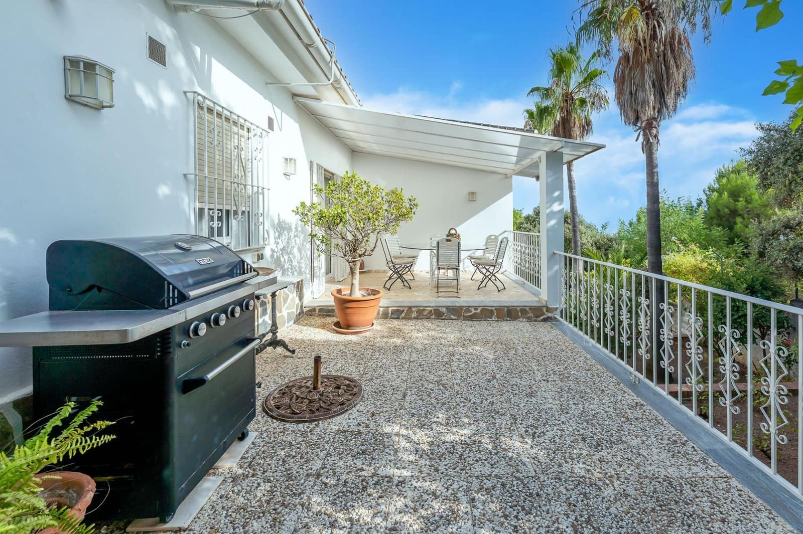 Chalet de 4 habitaciones en Alhaurín el Grande en venta con piscina garaje - 998.000 € (Ref: 10020974)
