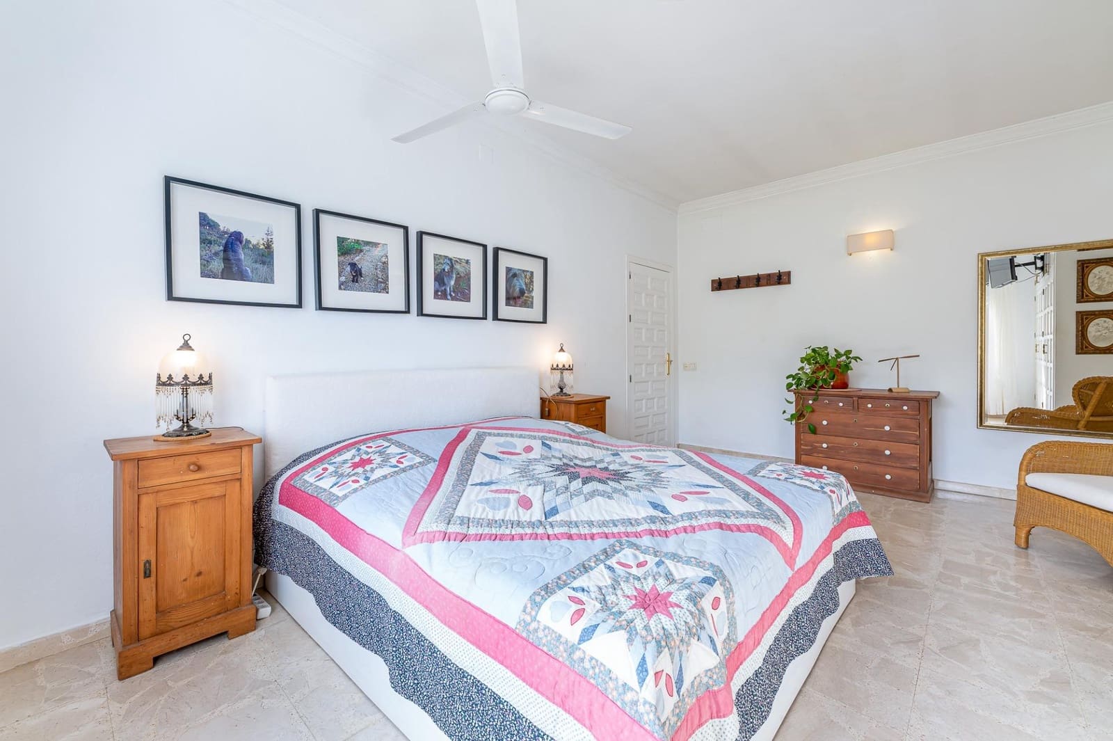 Chalet de 4 habitaciones en Alhaurín el Grande en venta con piscina garaje - 998.000 € (Ref: 10020974)
