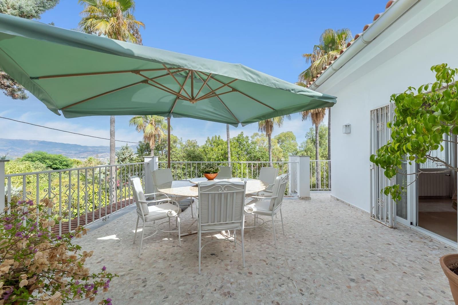 Chalet de 4 habitaciones en Alhaurín el Grande en venta con piscina garaje - 998.000 € (Ref: 10020974)