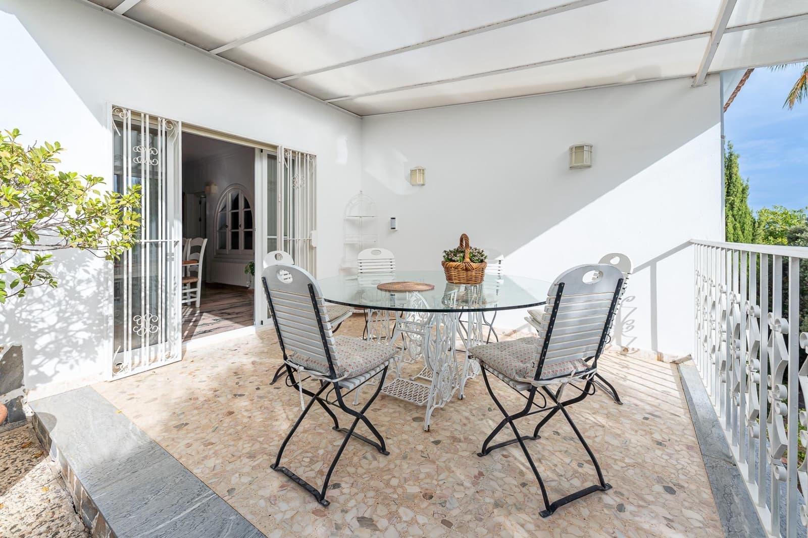 Chalet de 4 habitaciones en Alhaurín el Grande en venta con piscina garaje - 998.000 € (Ref: 10020974)