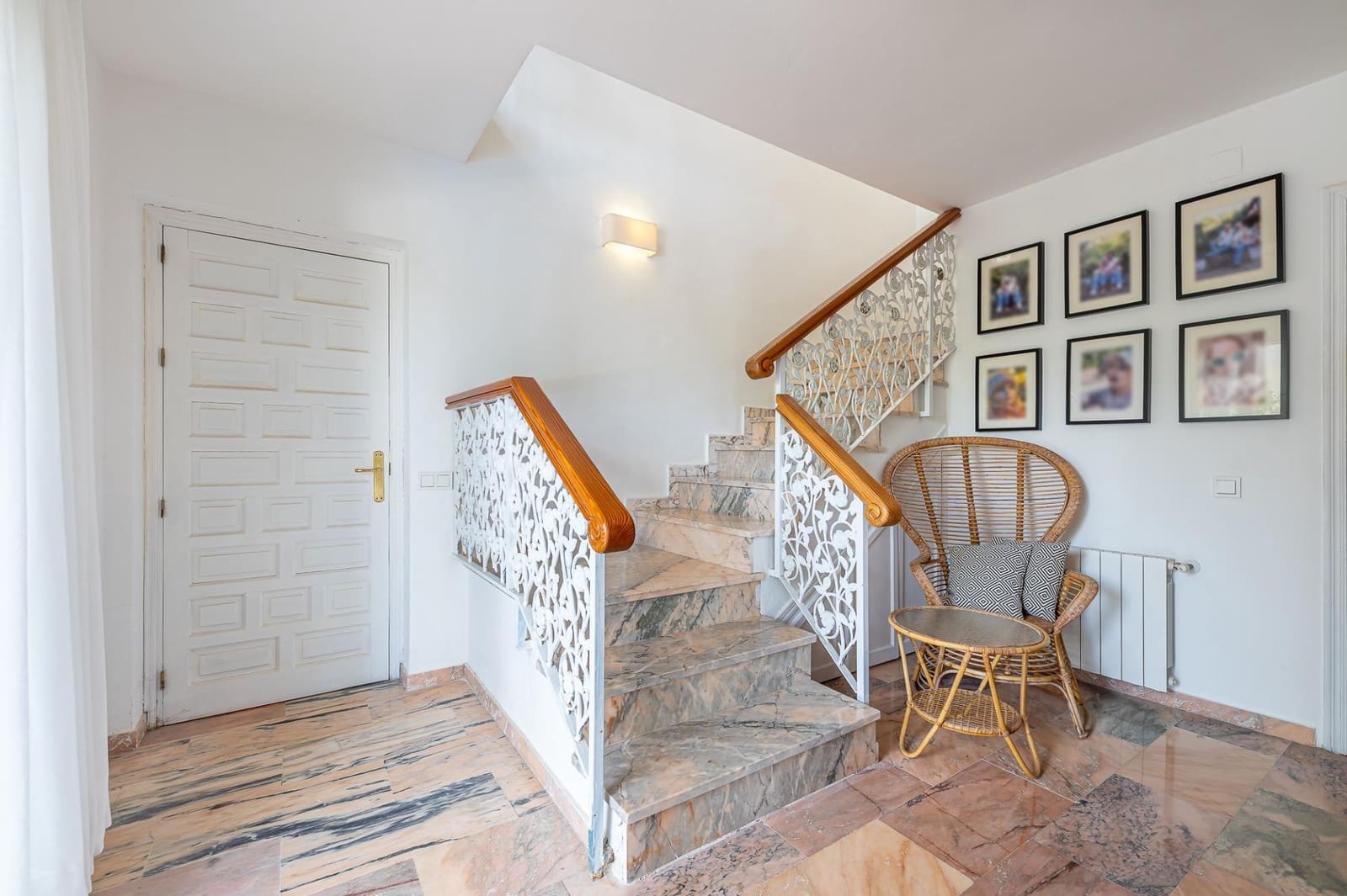 Chalet de 4 habitaciones en Alhaurín el Grande en venta con piscina garaje - 998.000 € (Ref: 10020974)