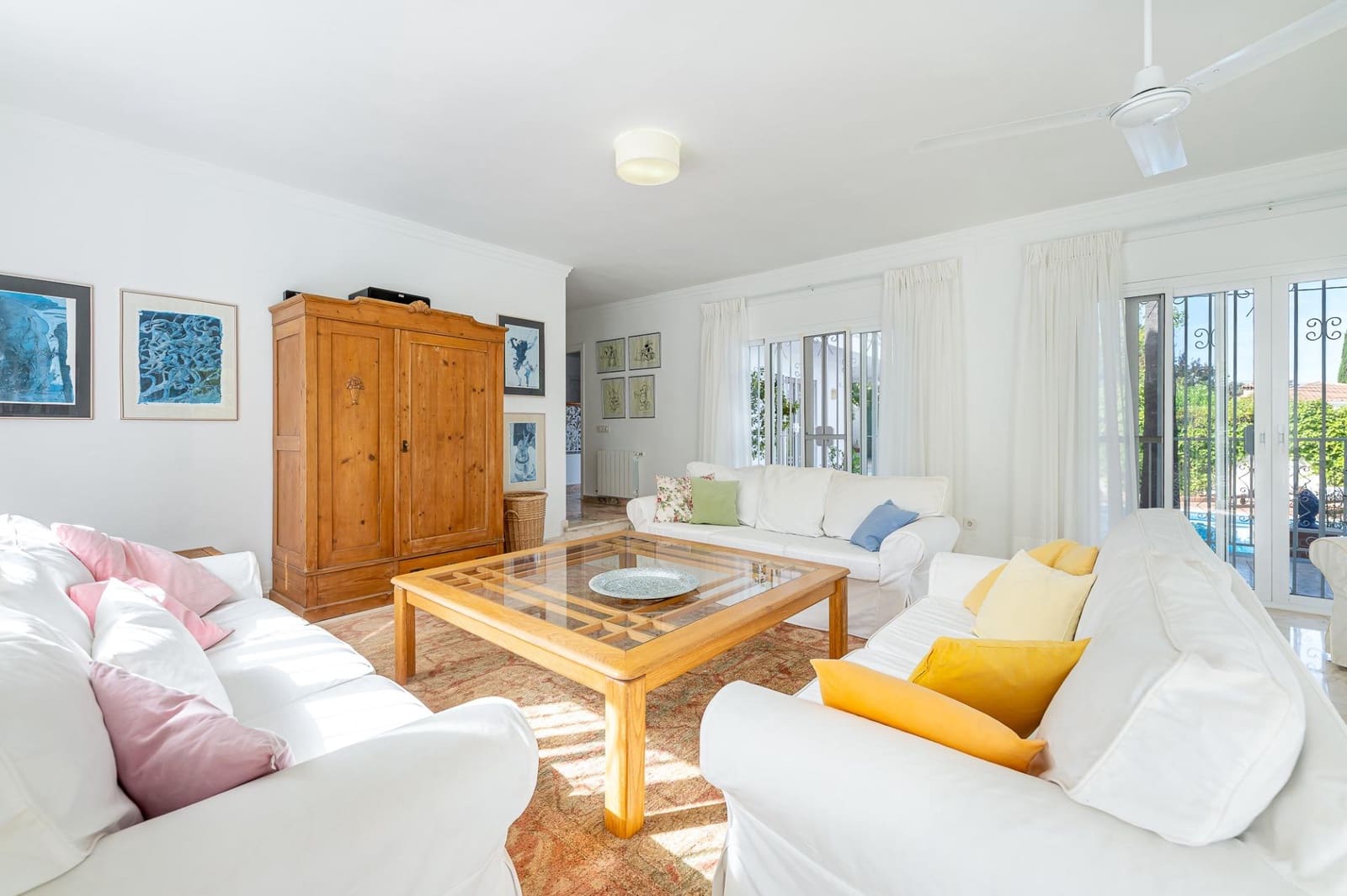 Chalet de 4 habitaciones en Alhaurín el Grande en venta con piscina garaje - 998.000 € (Ref: 10020974)