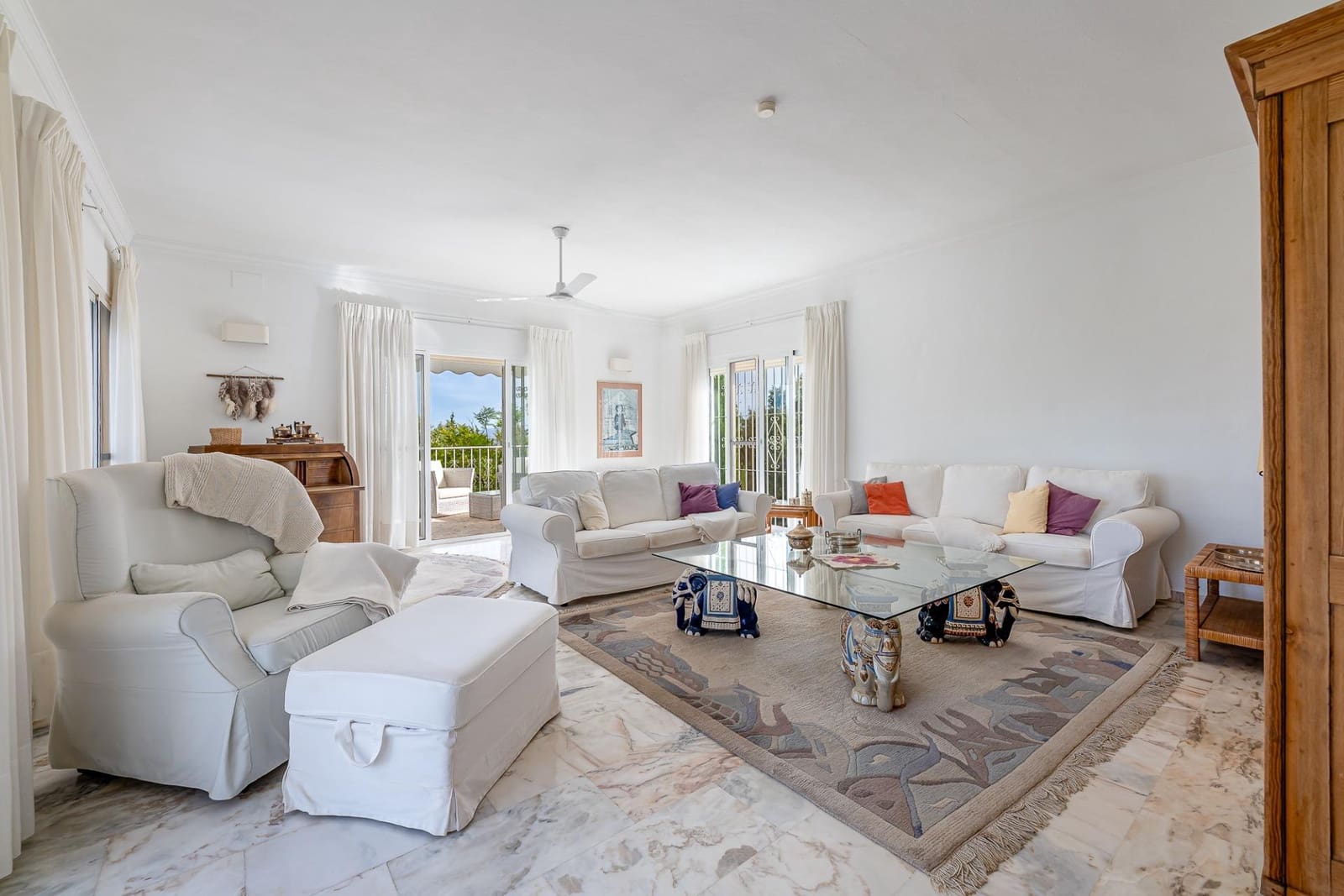 Chalet de 4 habitaciones en Alhaurín el Grande en venta con piscina garaje - 998.000 € (Ref: 10020974)
