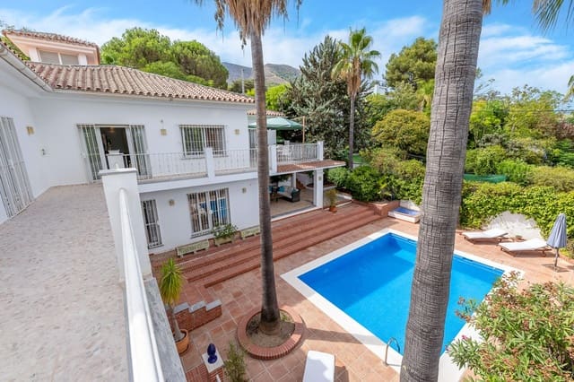 Chalet de 4 habitaciones en Alhaurín el Grande en venta con piscina garaje - 998.000 € (Ref: 10020974)