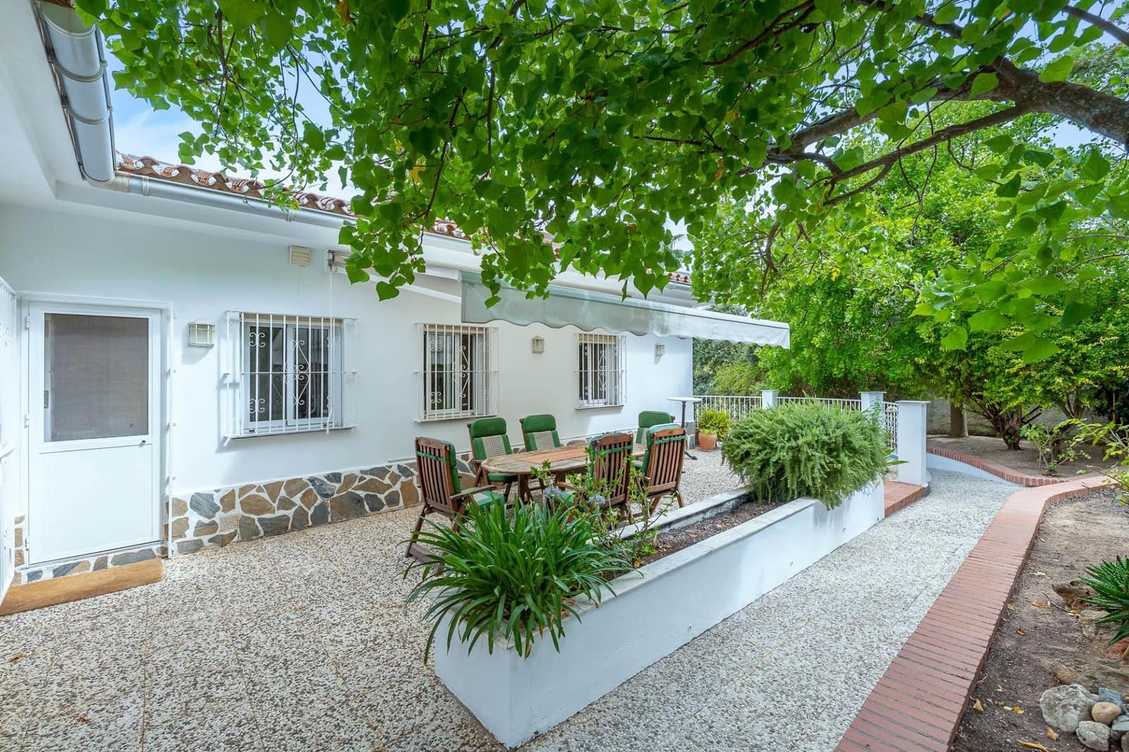 Chalet de 4 habitaciones en Alhaurín el Grande en venta con piscina garaje - 998.000 € (Ref: 10020974)