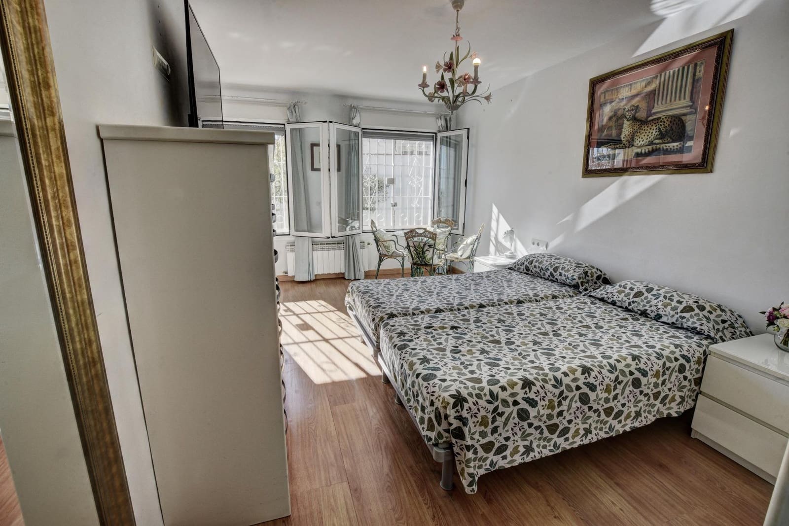 4 bedroom Villa for sale in Arroyo de la Miel with pool garage - € 1,159,000 (Ref: 10037487)