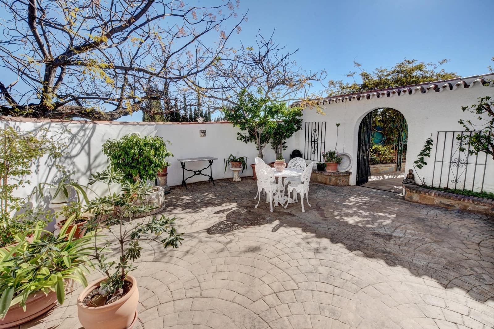 4 bedroom Villa for sale in Arroyo de la Miel with pool garage - € 1,159,000 (Ref: 10037487)
